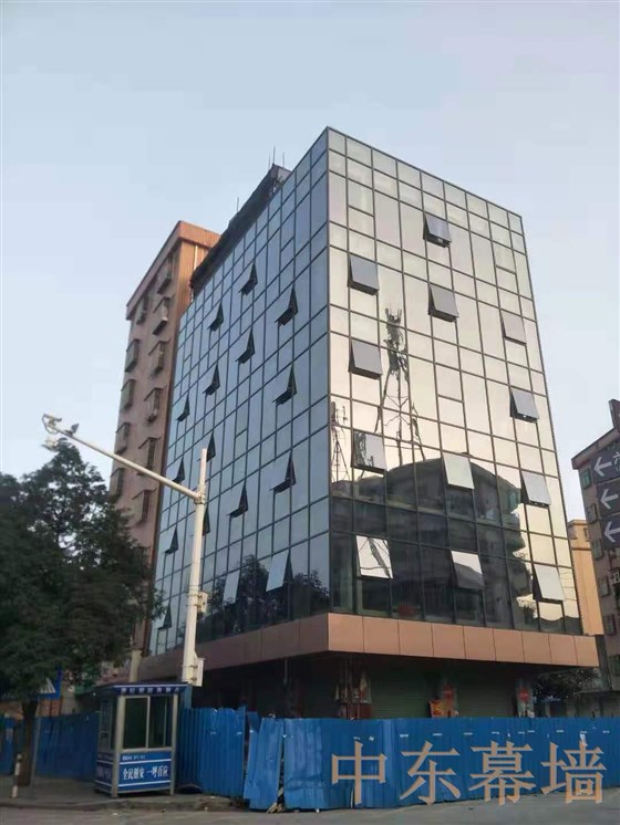 赢咖7立面