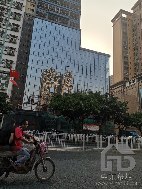 铝板赢咖7建筑与传统建筑的区别？