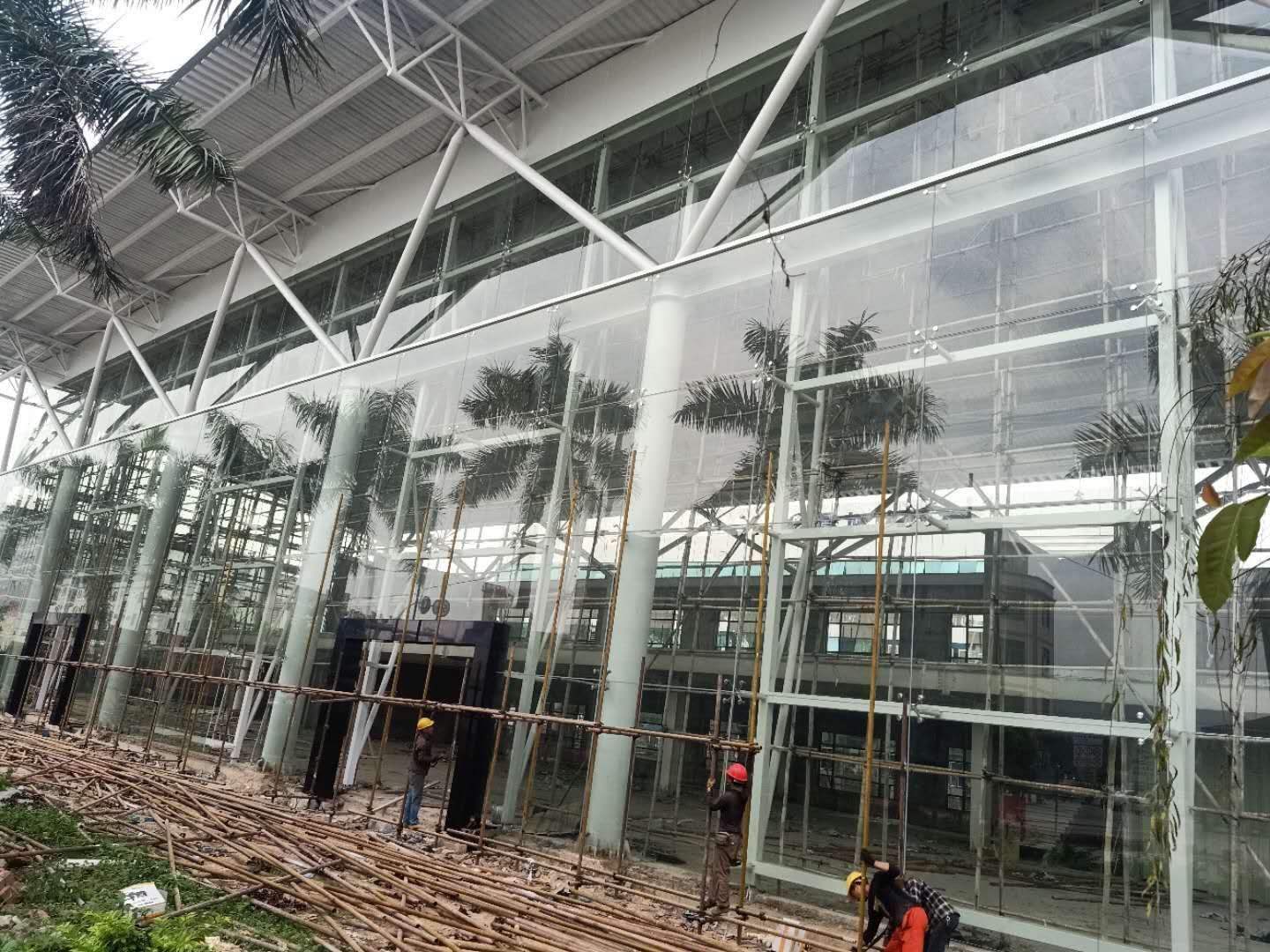 点式赢咖7钢结构在建中