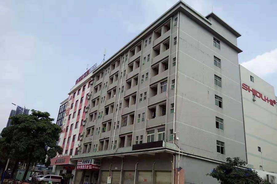 隐框赢咖7工程施工前
